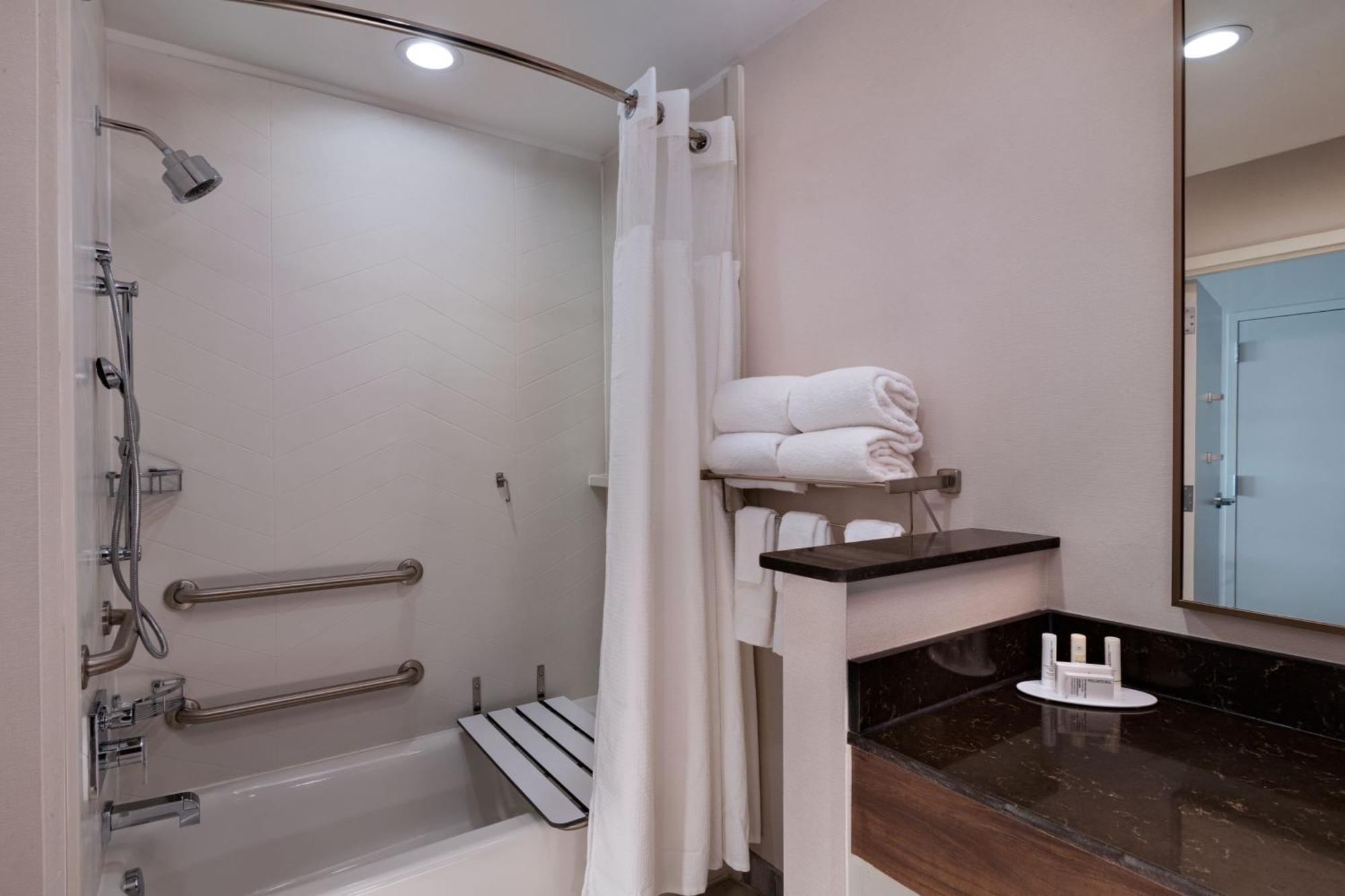 Fairfield By Marriott Inn & Suites Waller Экстерьер фото